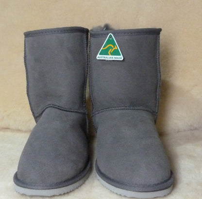 Ugg Boots (Mid)